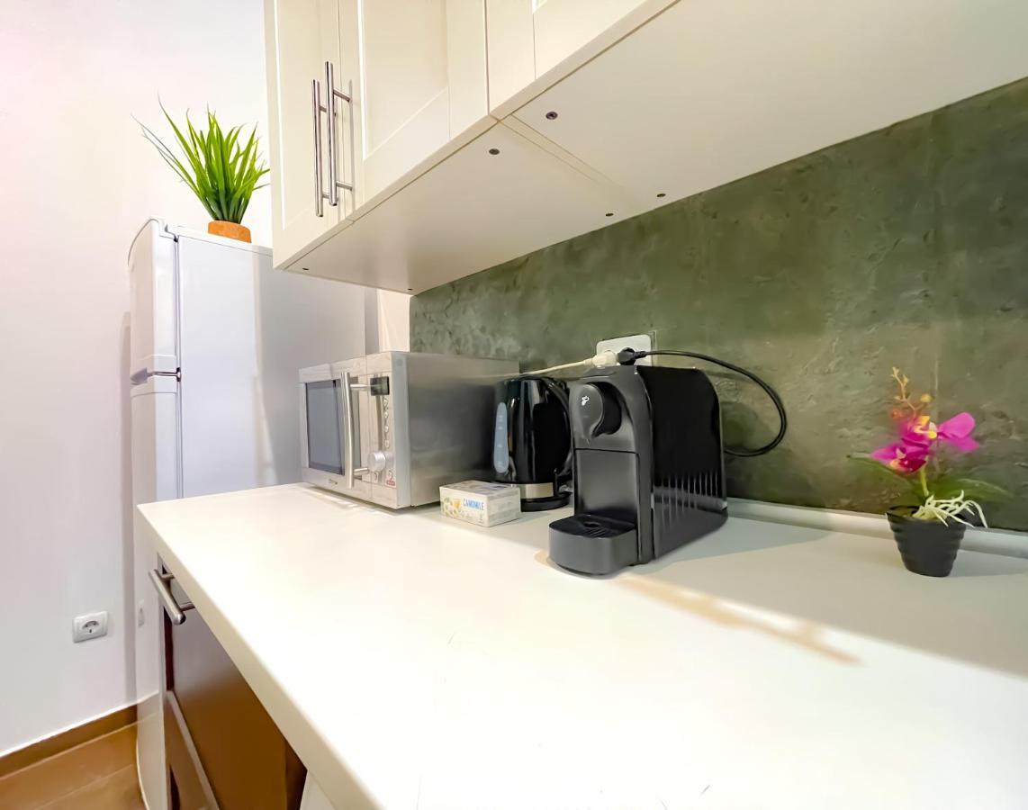 Cool Flat In The Heart Of Bucharest'S Fun And History Leilighet Eksteriør bilde