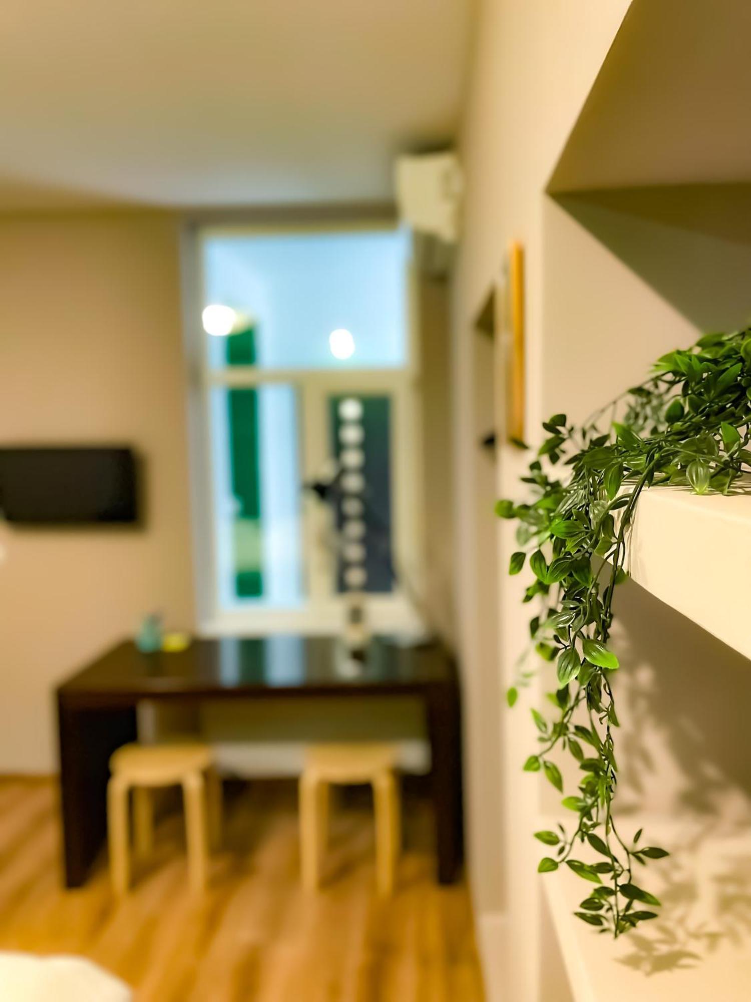 Cool Flat In The Heart Of Bucharest'S Fun And History Leilighet Eksteriør bilde